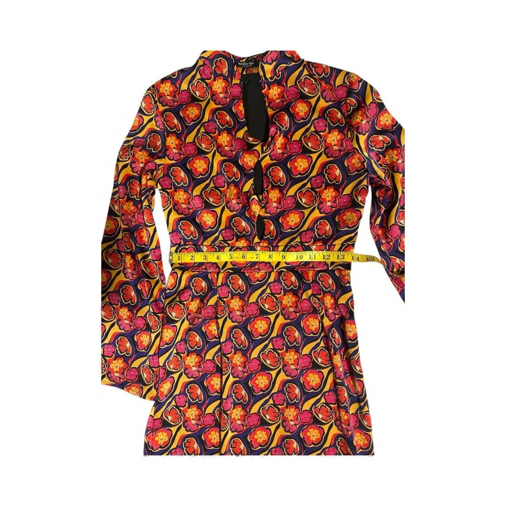 Nasty Gal Vibrant Long Sleeve Dress - Picture 7 of 7